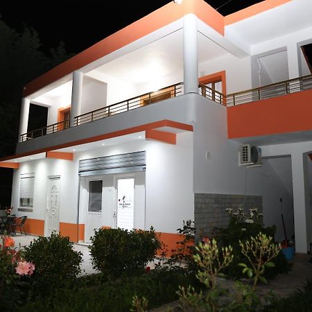 Villa Likaj Berat Exterior photo